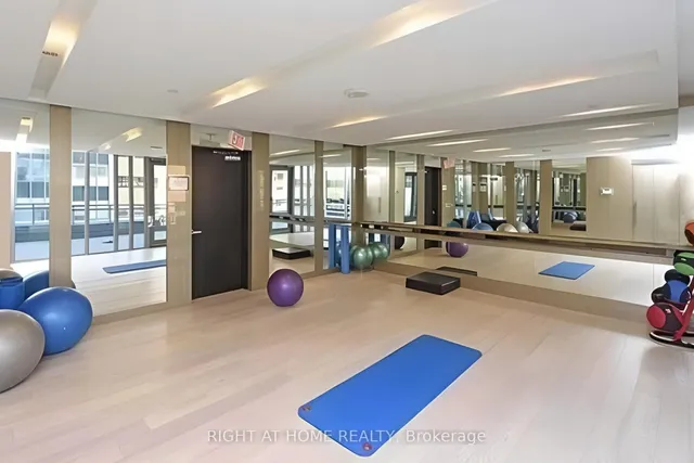 Additional image 38 of 98 Lillian St Unit 622