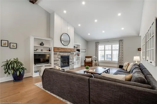 Additional image 7 of 14 Sullivan's Lane