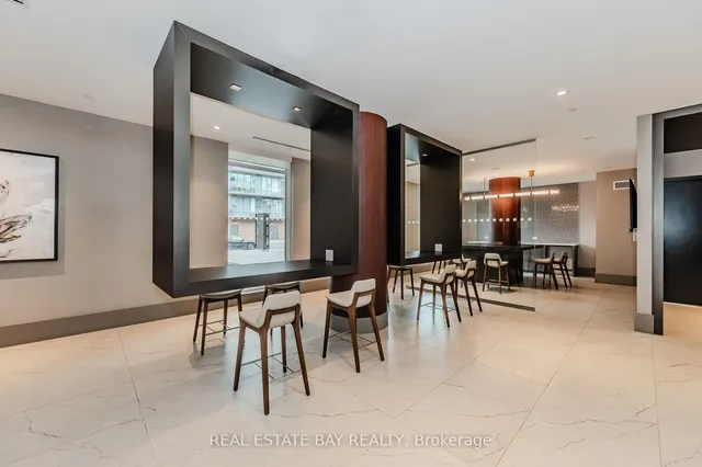 Additional image 21 of 55 Duke St Unit 2509