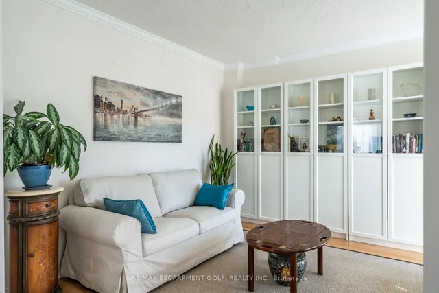 Additional image 6 of 22 BRIDGEPORT Cres