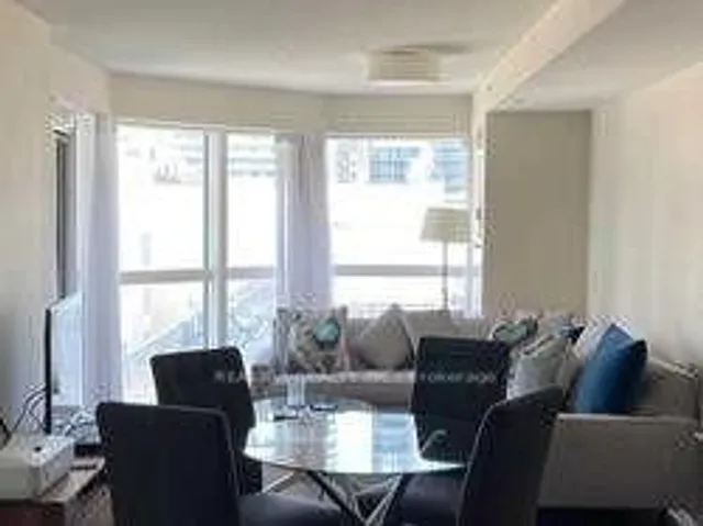 Additional image 3 of 386 Yonge St Unit 1516