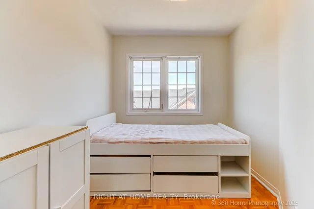 Additional image 22 of 39 Birdstone Cres