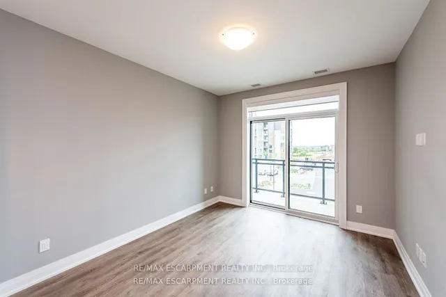 Additional image 13 of 50 Kaitting Tr Unit 303