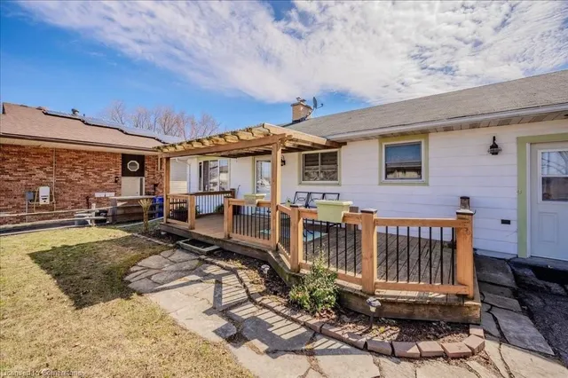 Additional image 5 of 1275 Ottawa St