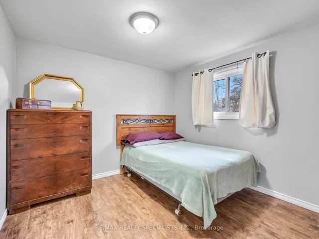 Additional image 24 of 19 Blenheim Dr