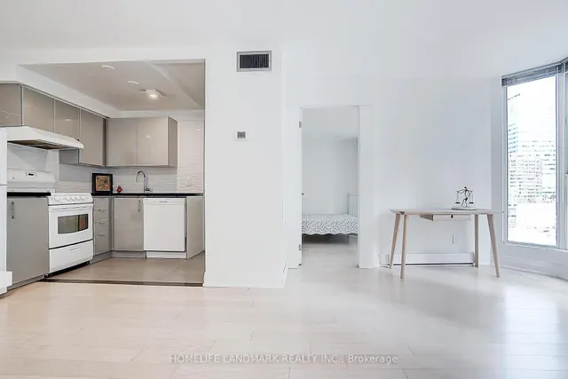 Additional image 16 of 55 Centre Ave Unit 701