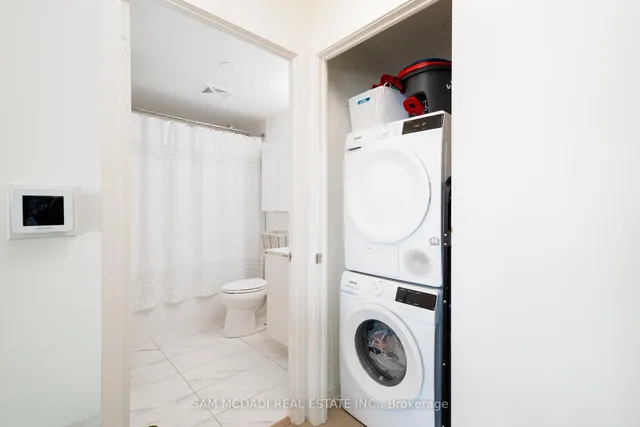 Additional image 12 of 859 The Queensway N/A Unit 521
