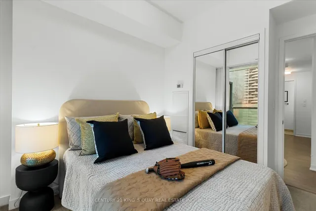 Additional image 27 of 12 York St Unit 2410