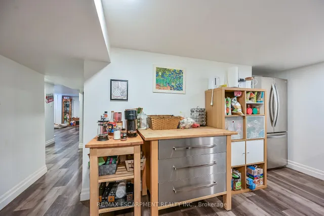 Additional image 31 of 444 Maple Ave