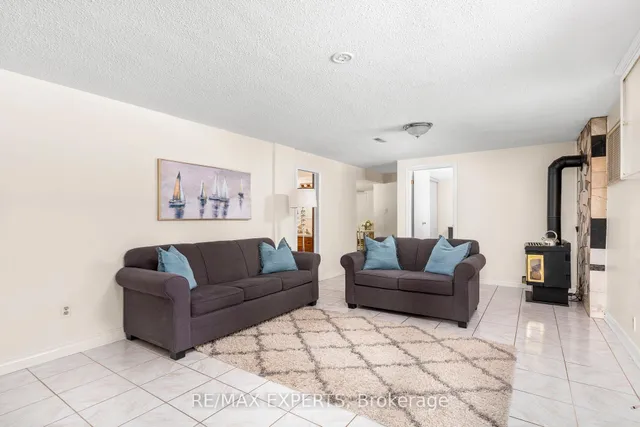 Additional image 20 of 40 Benrubin Dr