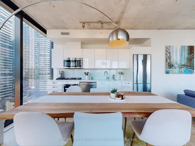 Additional image 15 of 11 Charlotte St Unit 1706