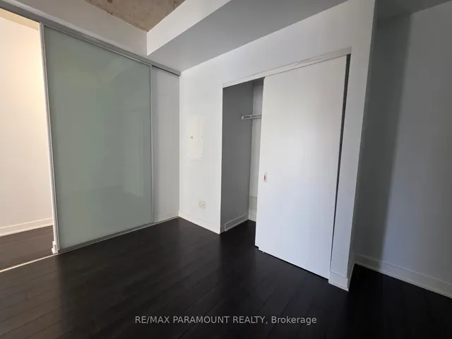 Additional image 8 of 210 Simcoe St Unit 1302