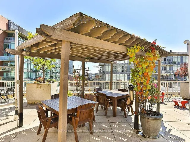 Additional image 12 of 330 Adelaide St Unit 605