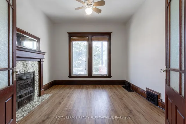 Additional image 5 of 58 Lorne Ave