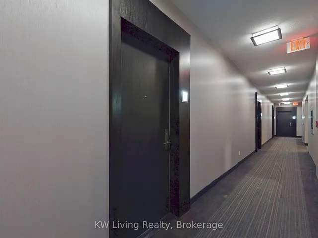 Additional image 15 of 770 Bay St Unit 1403