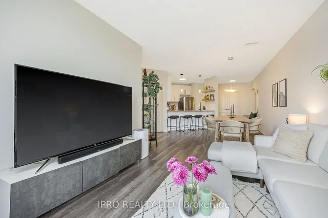 Additional image 19 of 383 Main St Unit 310