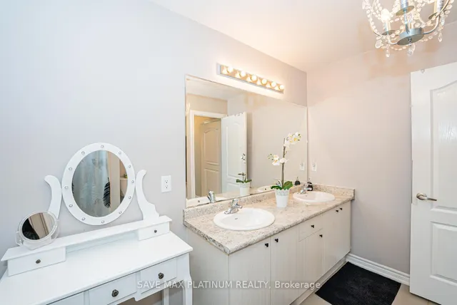 Additional image 22 of 12 Hatton Crt