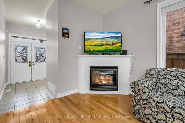 Additional image 9 of 5 Amaryllis Dr