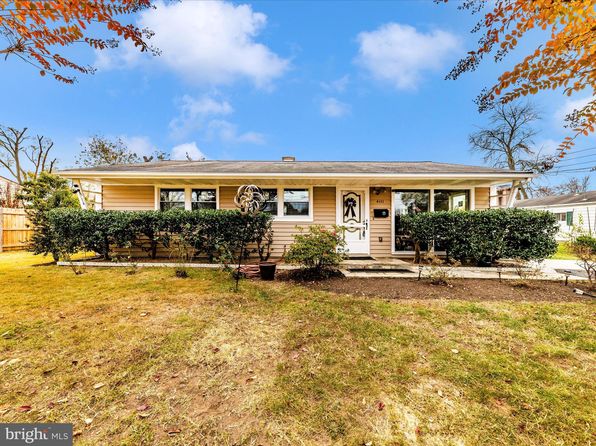 4111 Lawrence St, Alexandria, VA 22309