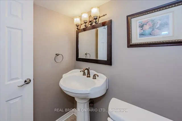 Additional image 33 of 60 Silverspring Cres