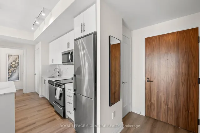 Additional image 23 of 509 Dundas St Unit 512