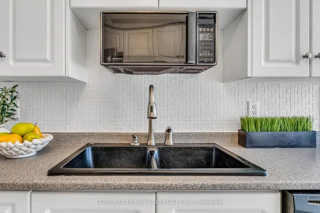 Additional image 11 of 50 Heathcliffe Sq