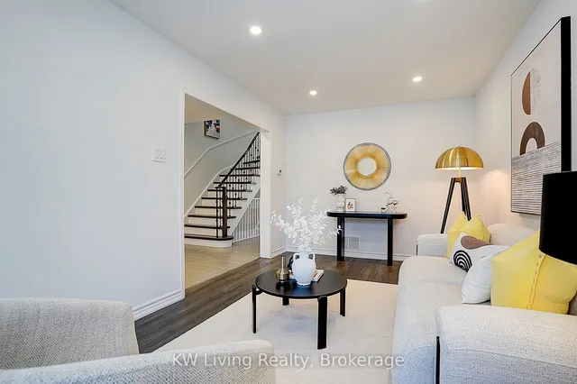 Additional image 6 of 4 Oak Knolls Cres