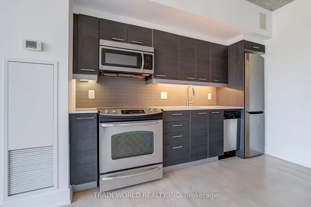 Additional image 7 of 630 Queen St Unit 308