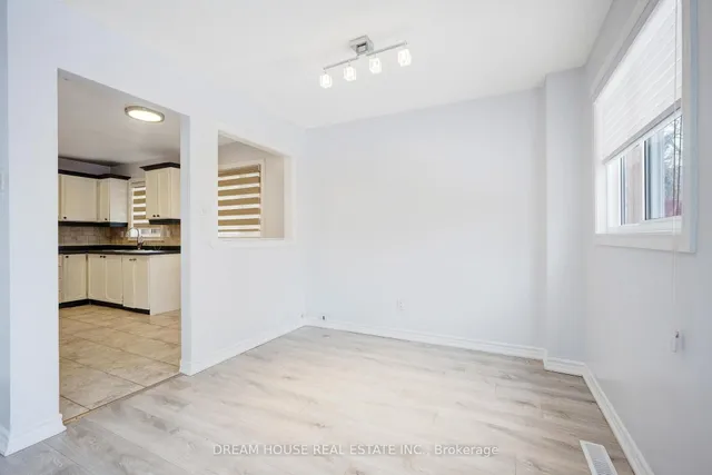 Additional image 11 of 31 Wheatfield Rd