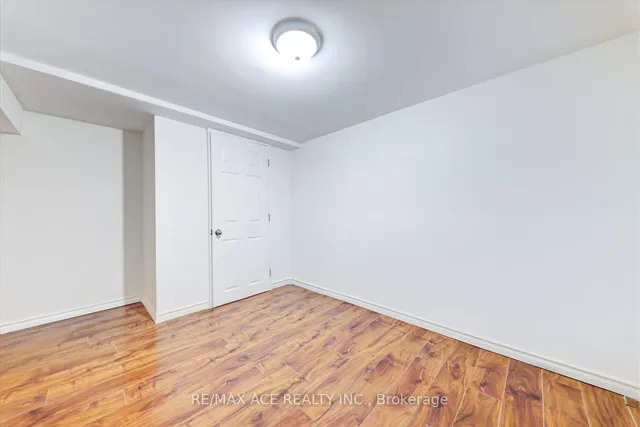 Additional image 32 of 20 Blakemanor Blvd