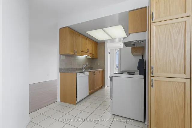 Additional image 17 of 100 County Court Blvd Unit 503