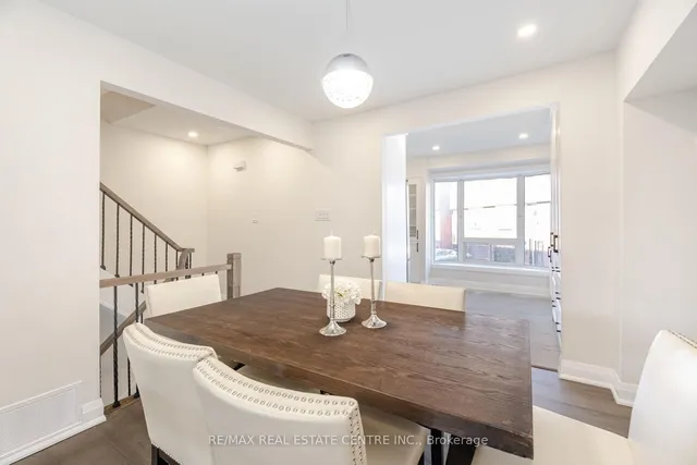 Additional image 15 of 103 HuntingDale Blvd