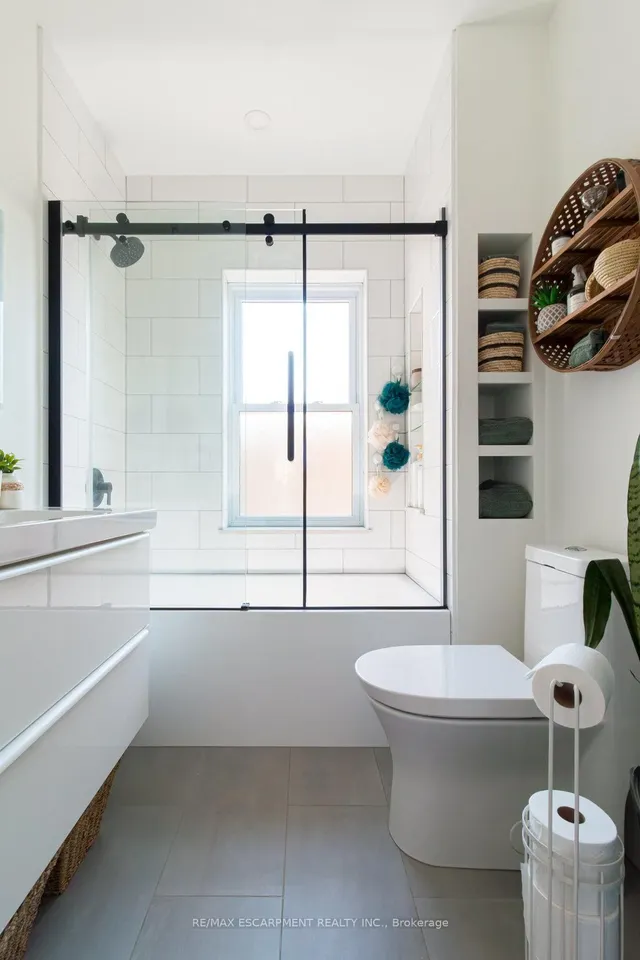 Additional image 24 of 21 Murray St