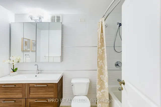 Additional image 45 of 130 Ling Rd Unit 61