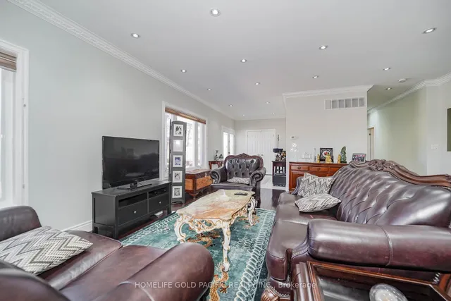 Additional image 20 of 3 Artinger Crt