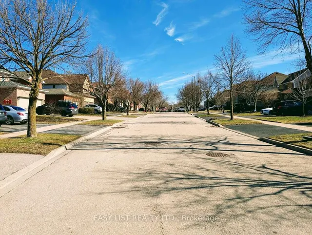 Additional image 3 of 12 Strathroy Cres