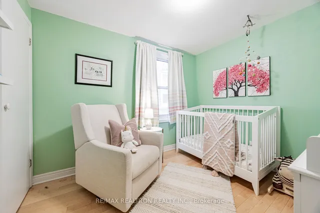 Additional image 22 of 40 Ellsworth Ave