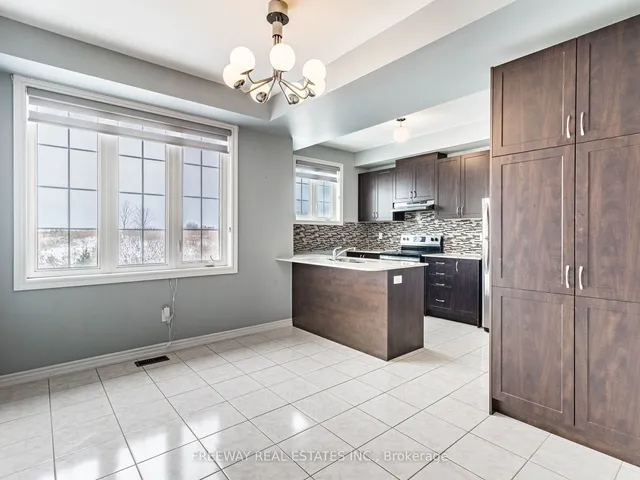 Additional image 9 of 46 Miami Grve