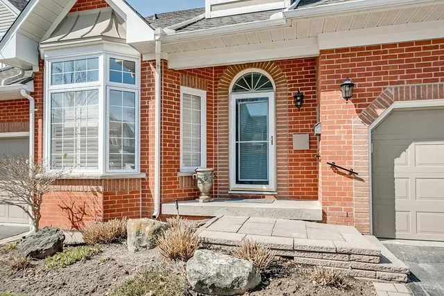 Additional image 3 of 2141 Country Club Dr Unit 11