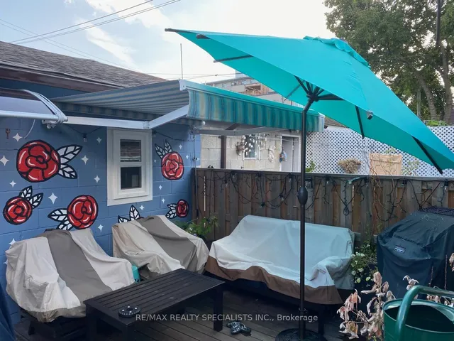 Additional image 32 of 29 Moutray St