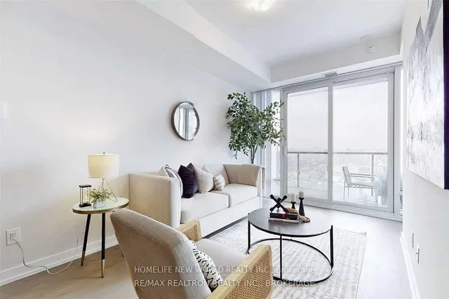 Additional image 5 of 488 University Ave Unit 3101