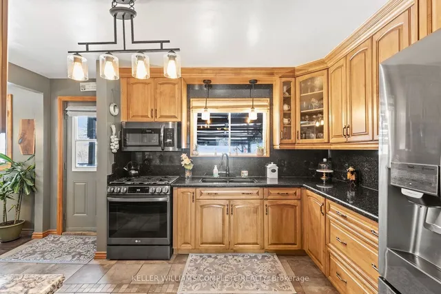 Additional image 12 of 7 CAMELOT Dr