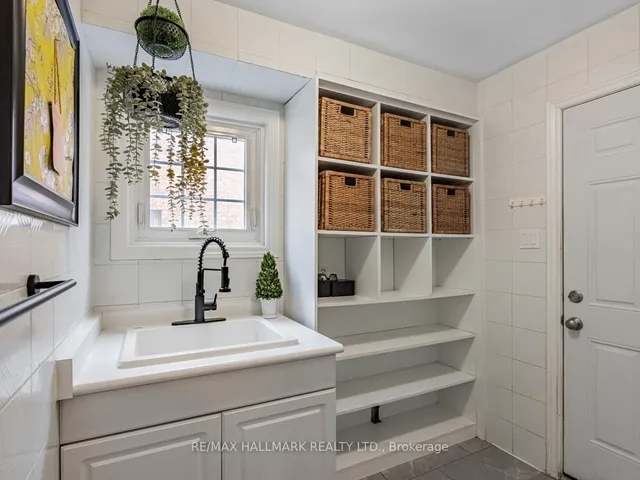 Additional image 21 of 26 Mountainberry Rd