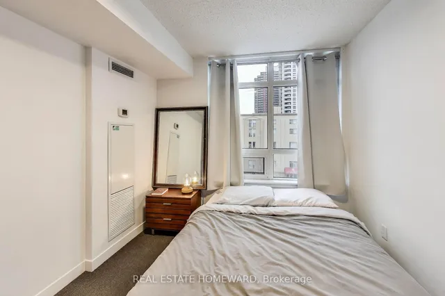 Additional image 9 of 816 Lansdowne Ave Unit 406