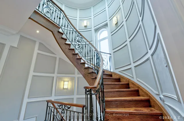 Additional image 21 of 120 Homewood Ave