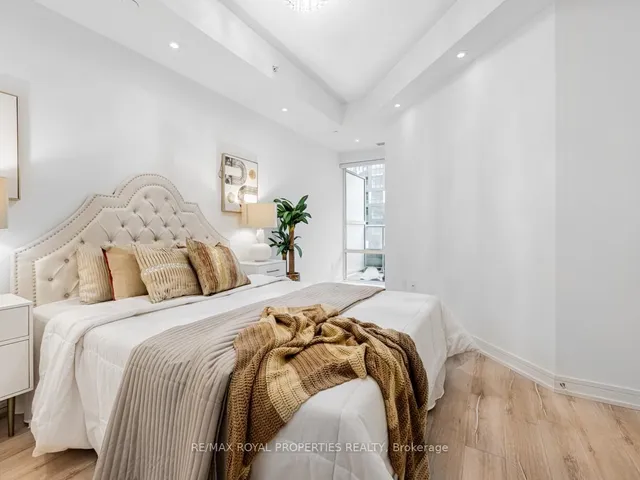 Additional image 18 of 621 Sheppard Ave Unit 303