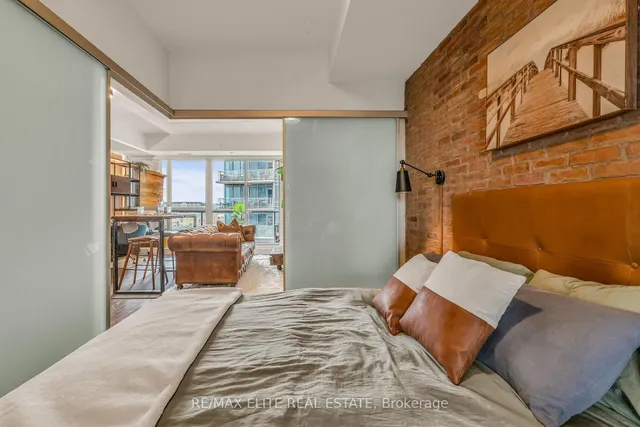 Additional image 25 of 51 East Liberty St Unit 715