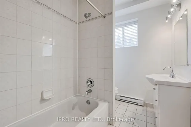 Additional image 5 of 657 Evans Ave