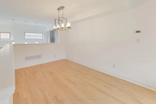 Additional image 26 of 70 Guildwood Pkwy Unit 4