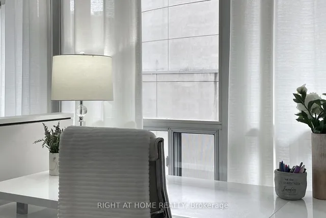 Additional image 33 of 255 Richmond St Unit 401